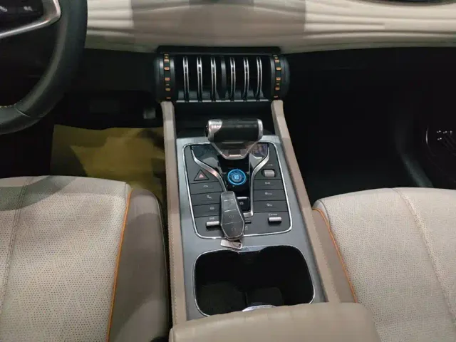 BYD Yuan PLUS — Фото автомобиля 13