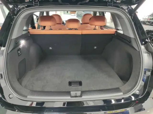 Shangjie SUV — Фото автомобиля 10