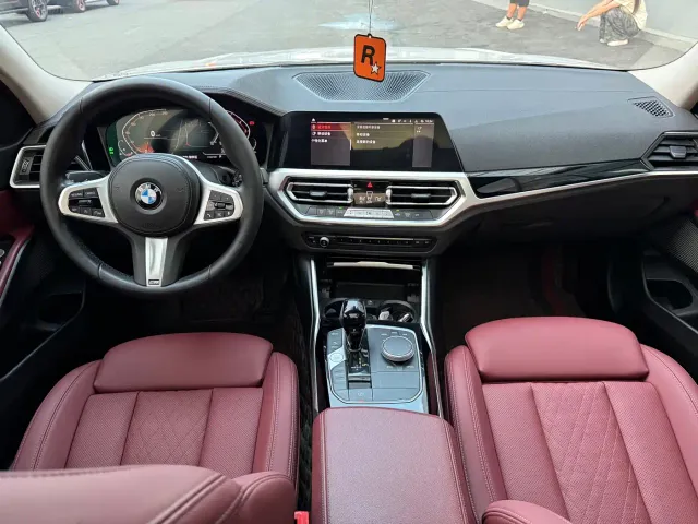 BMW 3 Series — Фото автомобиля 9