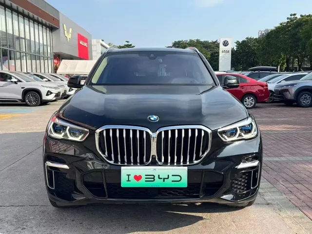 BMW X5 — Фото автомобиля 2