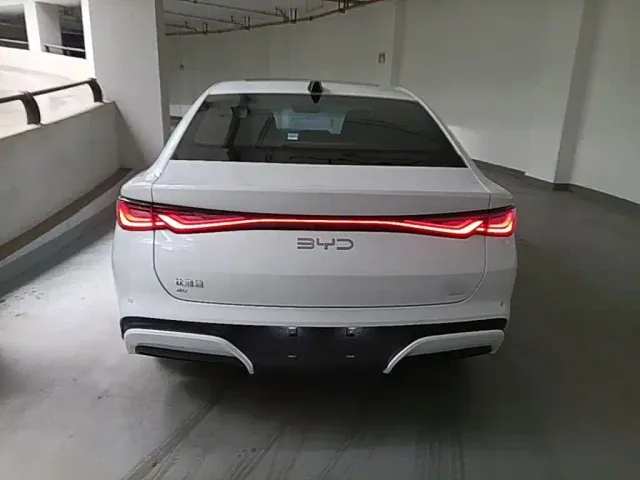 BYD Seal 06 — Фото автомобиля 5