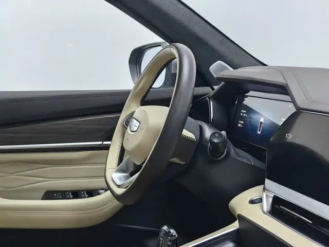 Geely Xingyue L — Фото автомобиля 22