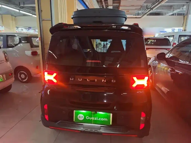 Wuling Hongguang Mini EV — Фото автомобиля 5