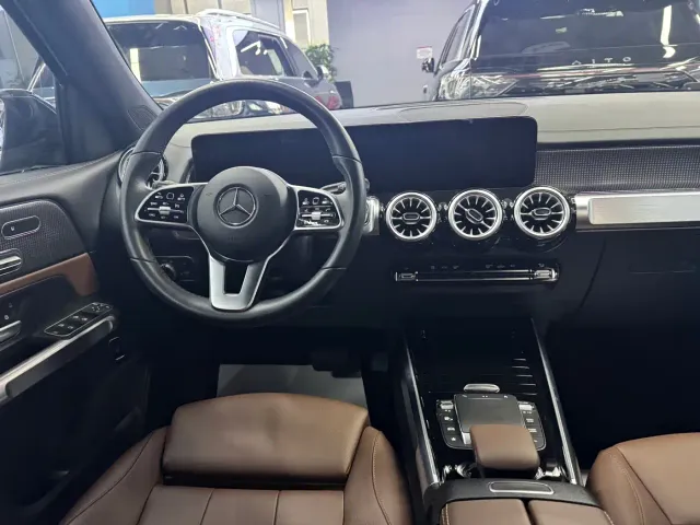 Mercedes-Benz GLB-Class — Фото автомобиля 7