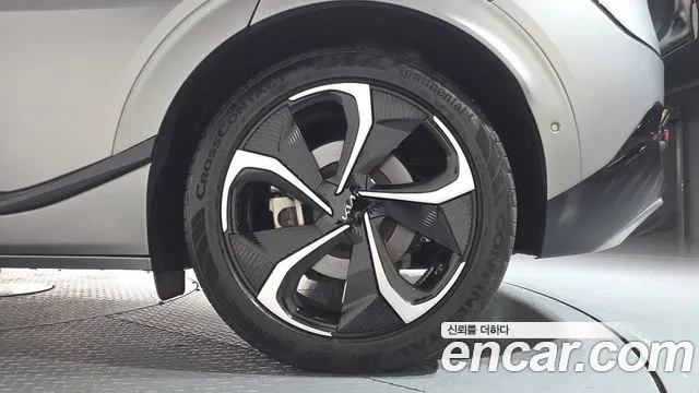 Kia EV6 — Фото автомобиля 6