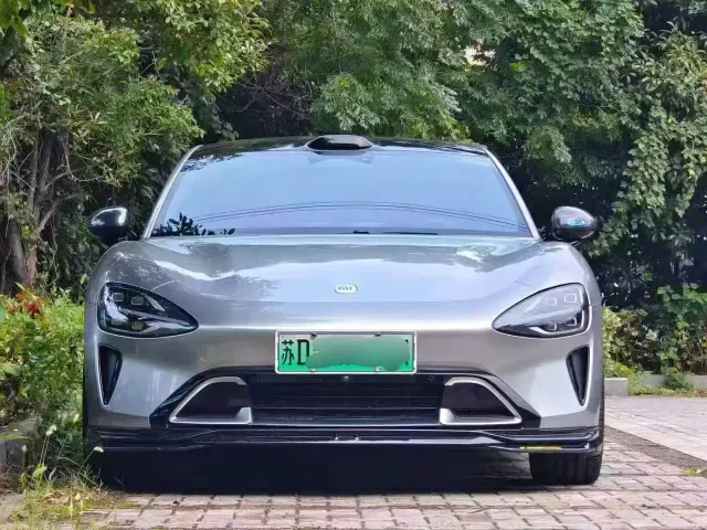 Xiaomi SU7 — Фото автомобиля 2