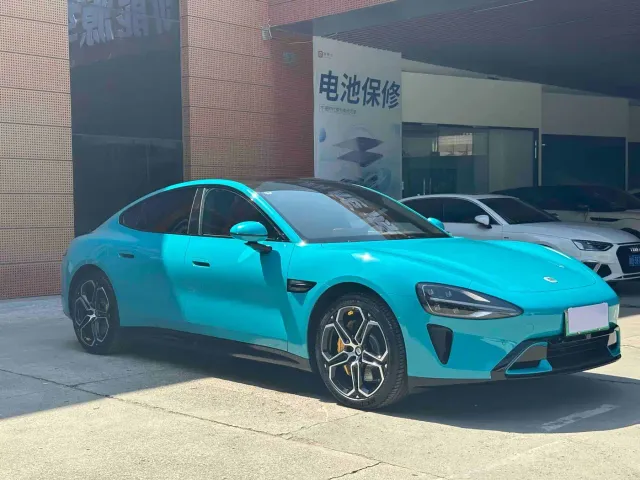 Xiaomi SU7 — Фото автомобиля 3