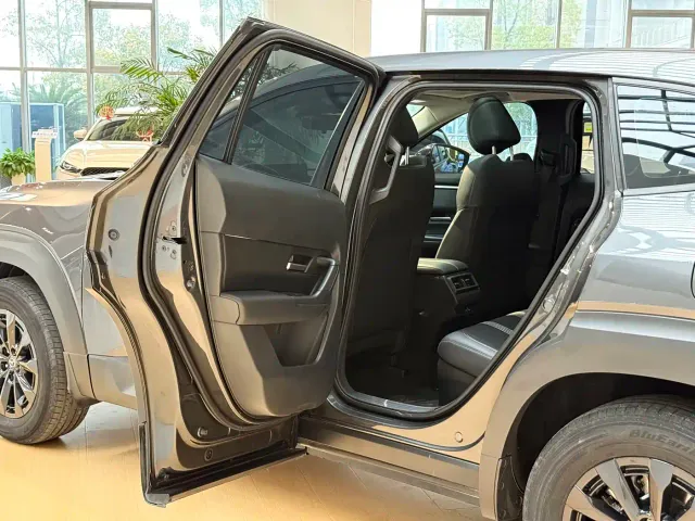Mazda CX-50 Xingye — Фото автомобиля 8
