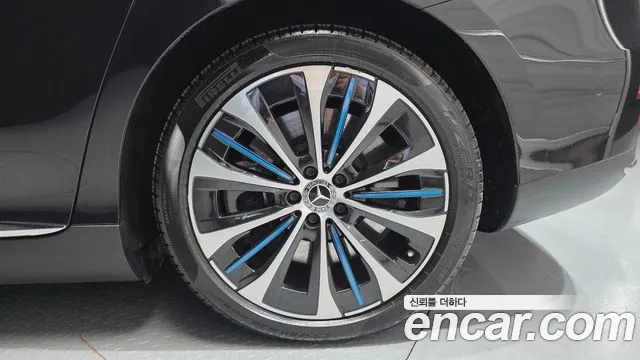 Mercedes-Benz EQE V295 — Фото автомобиля 6