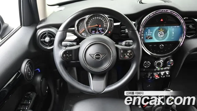Mini Cooper Cooper 5 дверей Classic — Фото автомобиля 13