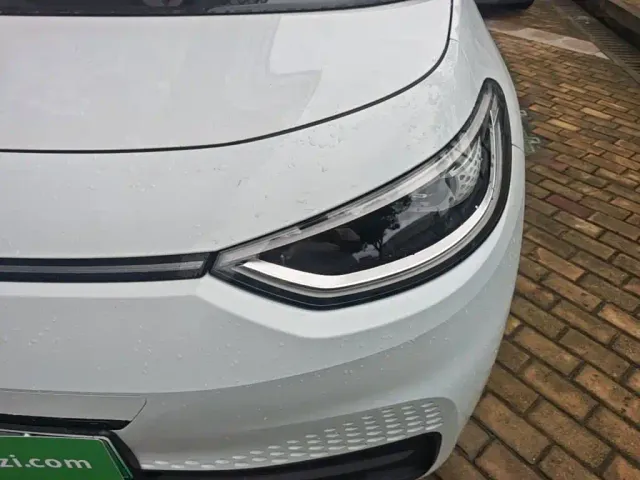 Volkswagen ID.3 — Фото автомобиля 18