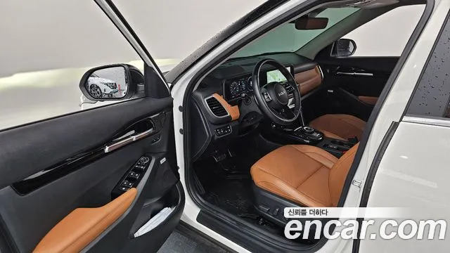 Kia Seltos — Фото автомобиля 4