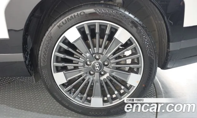 Hyundai Santa Fe MX5 — Фото автомобиля 6