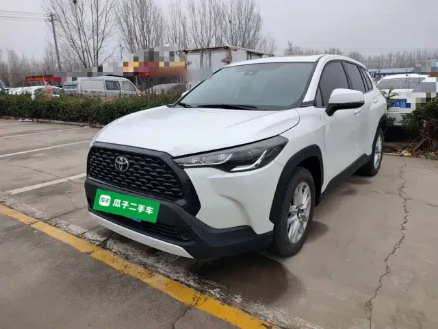 Фотография автомобиля — Toyota Corolla Cross