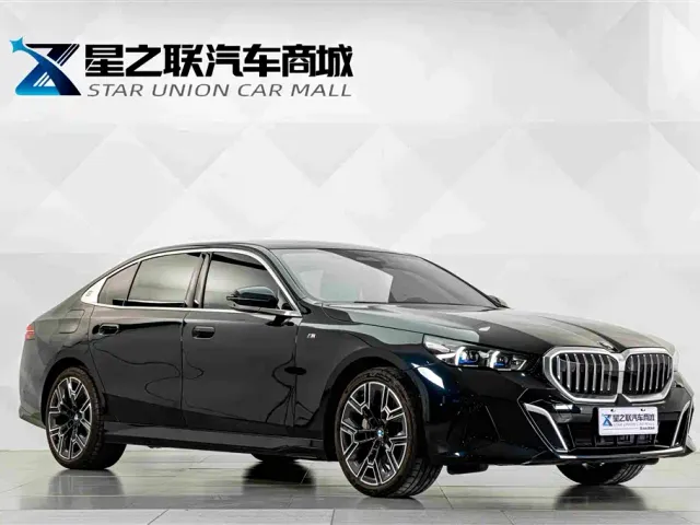 BMW 5 Series — Фото автомобиля 5