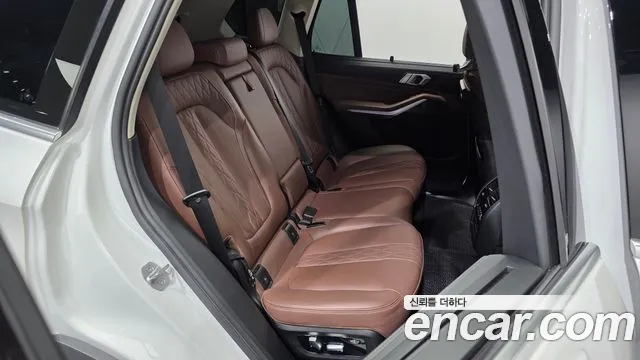 BMW X5 — Фото автомобиля 9