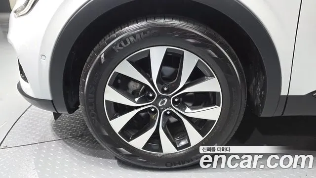 Renault Korea XM3 — Фото автомобиля 5