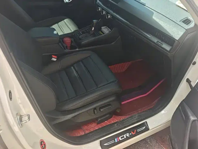Honda CR-V — Фото автомобиля 8