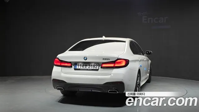BMW 5 Series G30 — Фото автомобиля 4