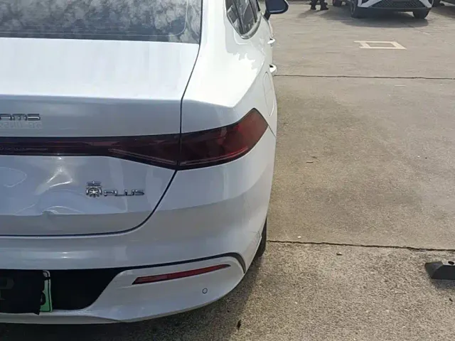 BYD Qin PLUS — Фото автомобиля 7