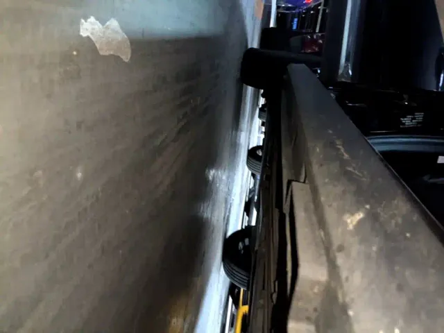 Forthing T5 — Фото автомобиля 20