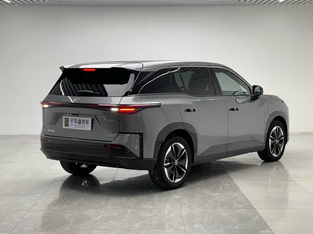 Toyota BoZhi 3X — Фото автомобиля 6