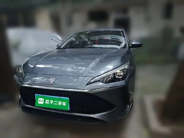 Фотография автомобиля — Roewe i5