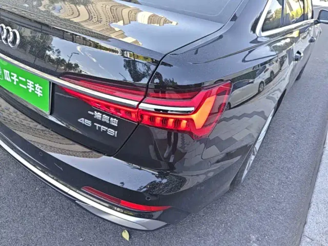 Audi A6L — Фото автомобиля 7