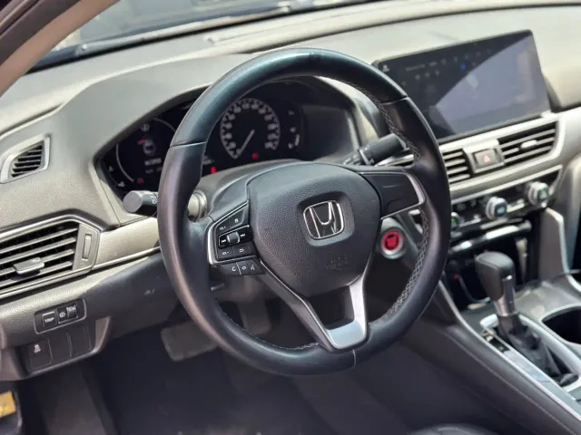 Honda Accord — Фото автомобиля 6