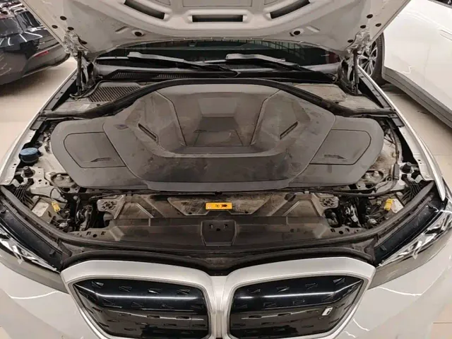 BMW i3 — Фото автомобиля 19