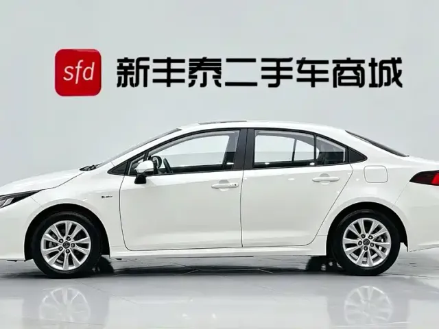 Toyota Corolla — Фото автомобиля 4