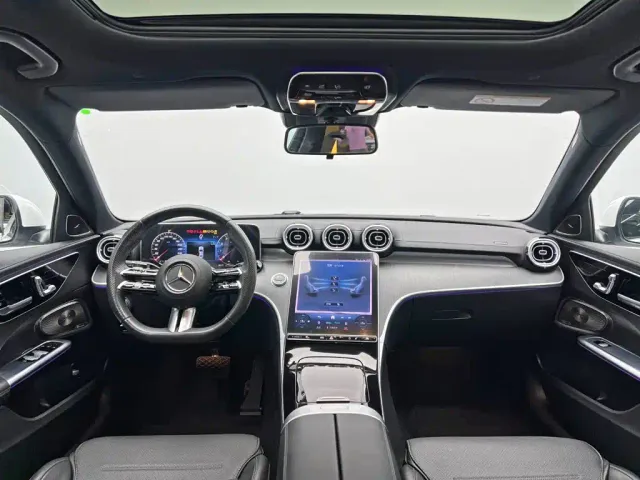 Mercedes-Benz C-Class — Фото автомобиля 21