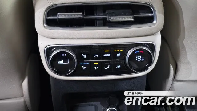 Genesis GV80 — Фото автомобиля 18