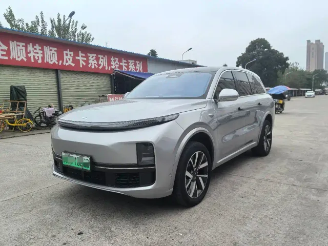 Фотография автомобиля — Li Auto L8