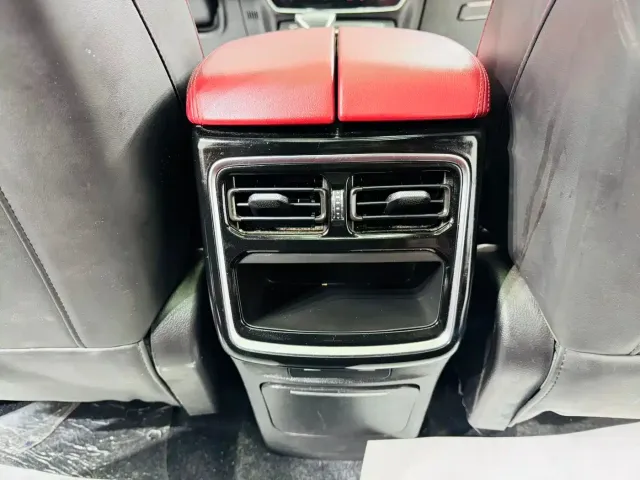 Jetour X70 Plus — Фото автомобиля 12