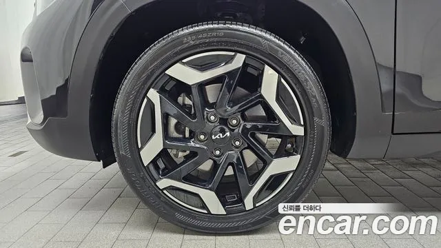 Kia Seltos New — Фото автомобиля 5