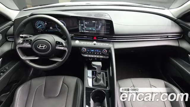 Hyundai Avante — Фото автомобиля 7