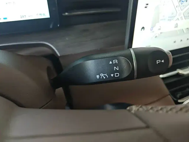 Wuling Starlight S — Фото автомобиля 13