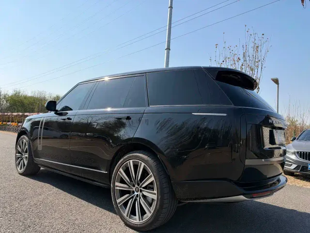 Land Rover Range Rover — Фото автомобиля 4