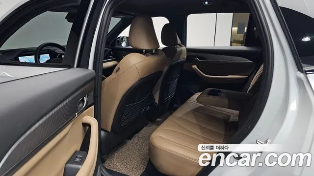 Renault-KoreaSamsung Grand Koleos Grand Koleos — Фото автомобиля 10