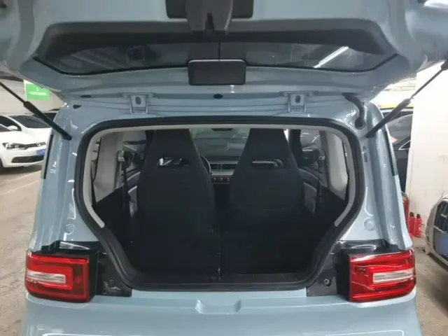Wuling Hongguang Mini EV — Фото автомобиля 18