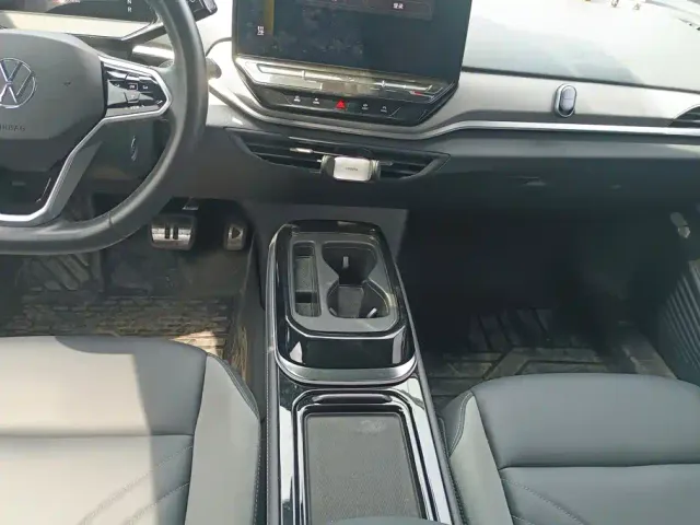 Volkswagen ID.4 Crozz — Фото автомобиля 16