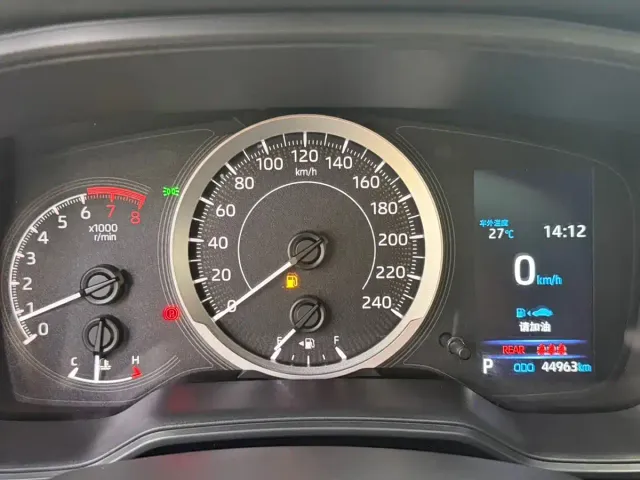Toyota Corolla — Фото автомобиля 16