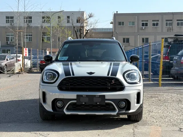 MINI Countryman — Фото автомобиля 2
