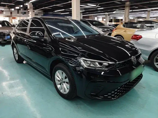 Volkswagen Lavida — Фото автомобиля 3