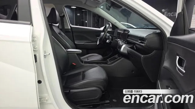 Hyundai Kona — Фото автомобиля 11