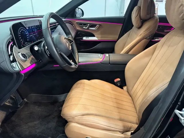 Mercedes-Benz E-Class — Фото автомобиля 8