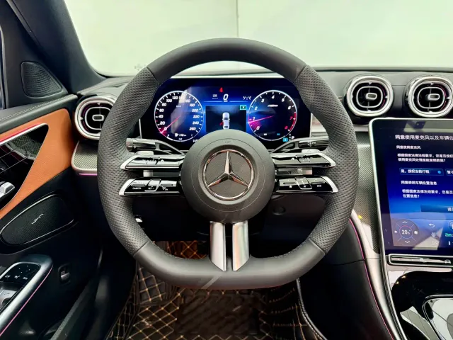 Mercedes-Benz C-Class — Фото автомобиля 17