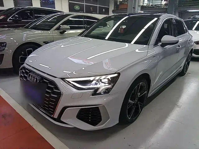 Фотография автомобиля — Audi A3