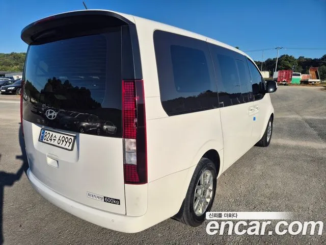 Hyundai Staria — Фото автомобиля 6